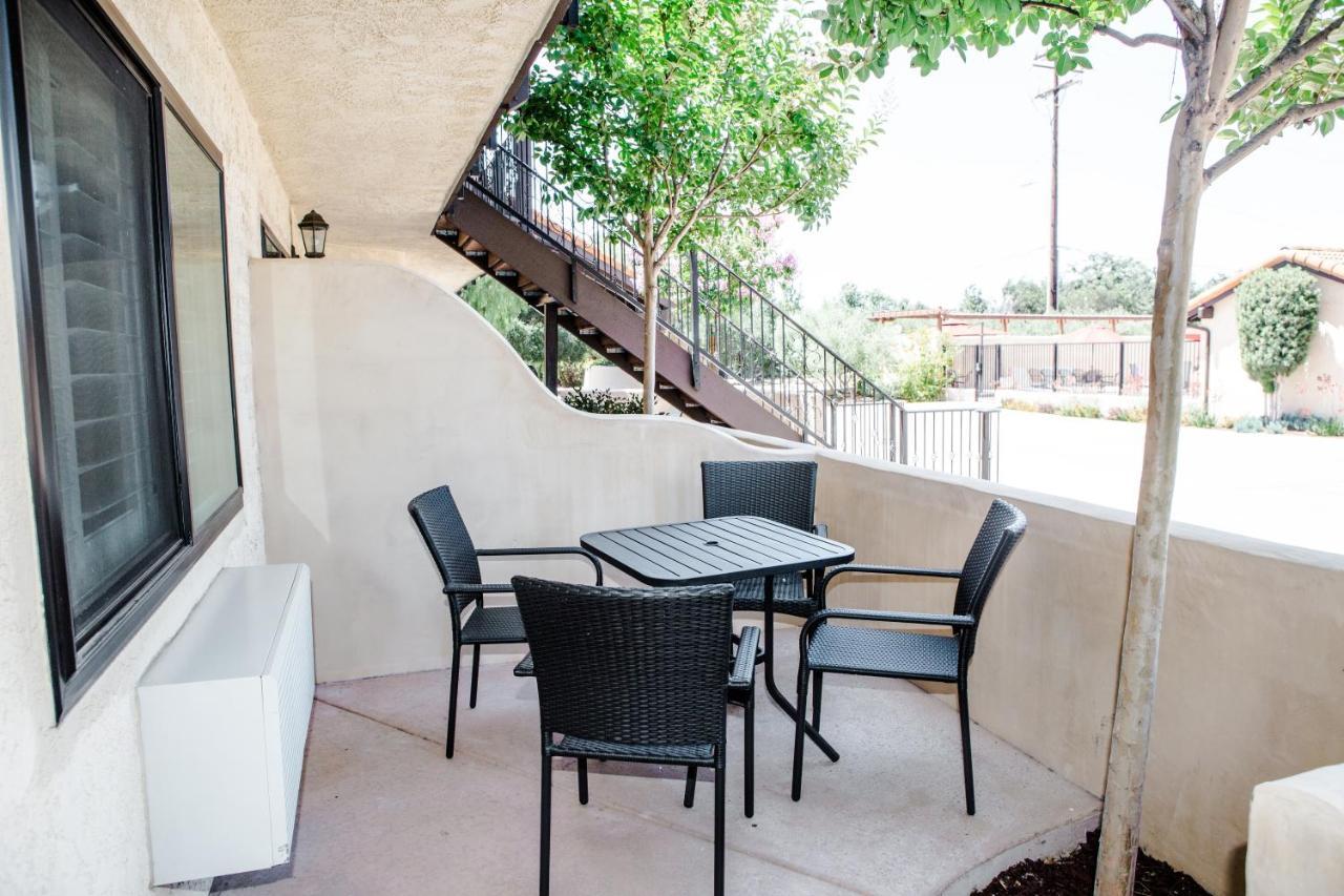 Casa Ojai Inn Екстер'єр фото